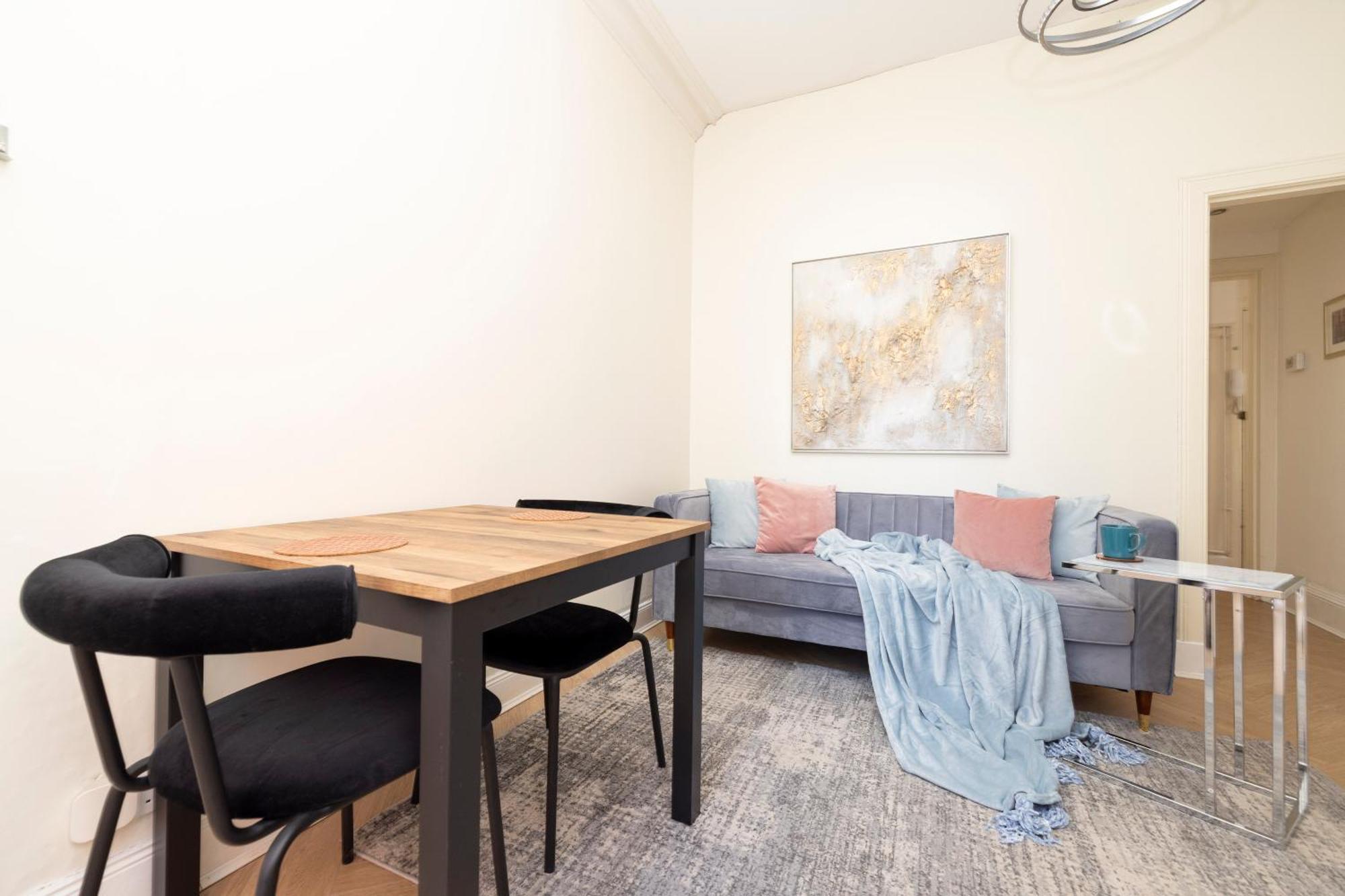 Appartement Joivy Modern Flat In City Centre - For Up To 3 Guests à Édimbourg Extérieur photo