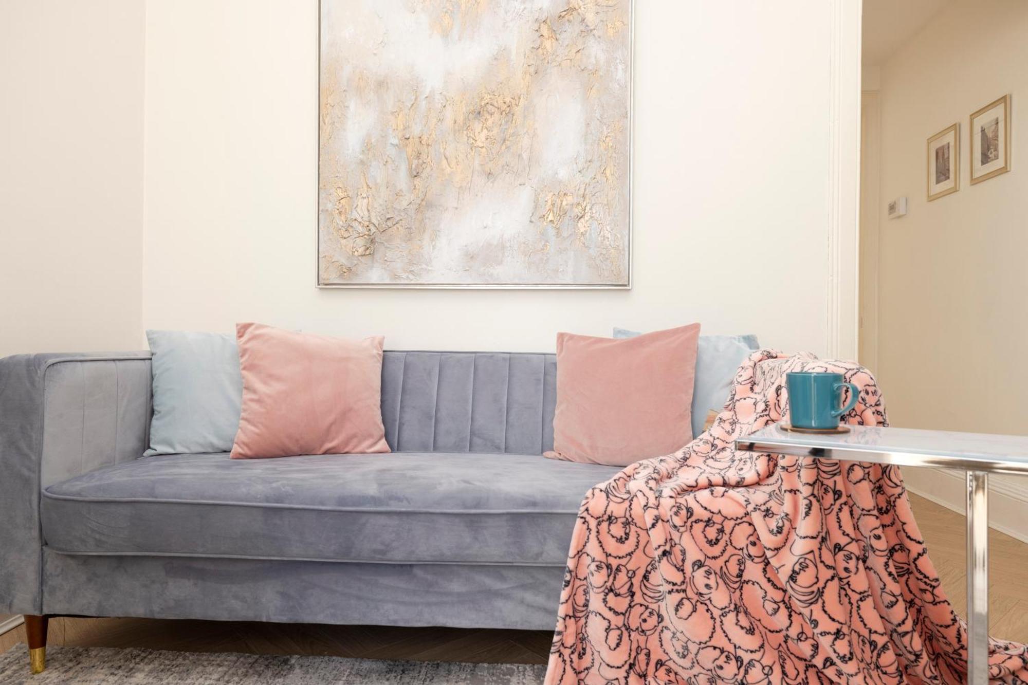 Appartement Joivy Modern Flat In City Centre - For Up To 3 Guests à Édimbourg Extérieur photo
