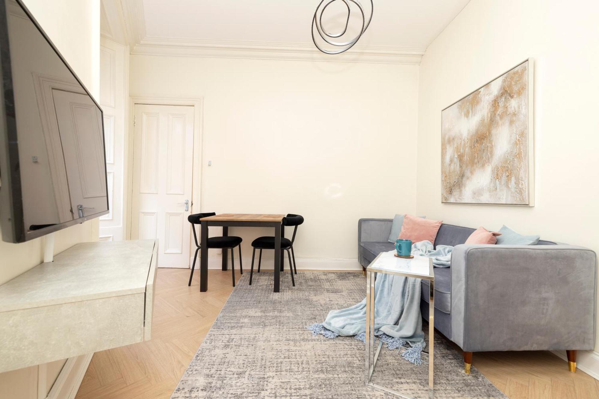 Appartement Joivy Modern Flat In City Centre - For Up To 3 Guests à Édimbourg Extérieur photo